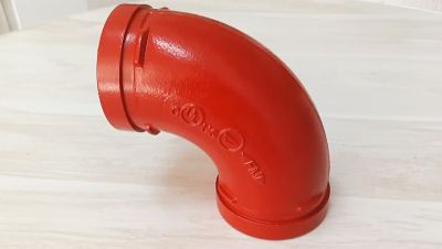 Codo ranurado de radio largo de 90°